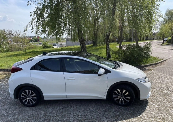 Honda Civic cena 39900 przebieg: 234000, rok produkcji 2015 z Tczew małe 704